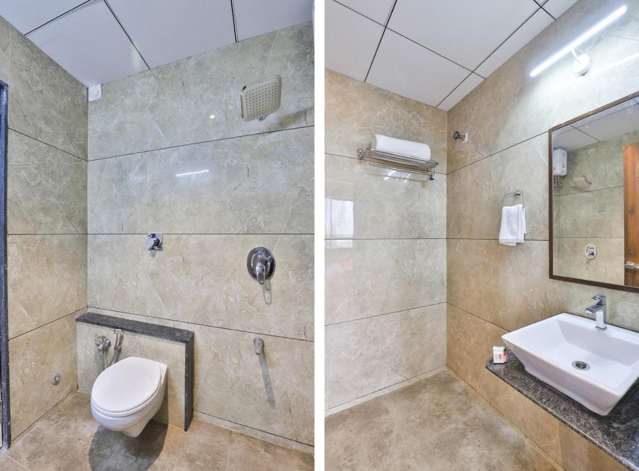 Oyo 16604 Hotel Sparsh Inn Ahmedabad Buitenkant foto